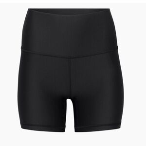 TNA Gloss High Rise Cheeky Aritzia Bike Shorts 4in Inseam